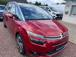 Rot Gebraucht 2016 Citroën Grand C4 Picasso Exclusive Van / Kleinbus | 11.300 € (Fairer Preis)