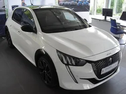 Blanc banquise Gebraucht 2023 Peugeot 208 GT Kleinwagen | 20.990 € (Etwas zu teuer)