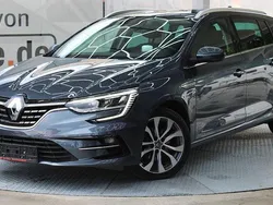 Grau Gebraucht 2021 Renault Mégane IV Limousine | 17.450 € (Fairer Preis)