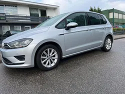 Silber Gebraucht 2015 VW Golf Sportsvan LOUNGE Van / Kleinbus | 11.300 € (Guter Preis)