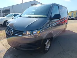 Grau Gebraucht 2018 VW T6 Van | 16.990 €