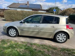 Gold Gebraucht 2006 Renault Mégane II Dynamique Limousine | 700 € (Superpreis)