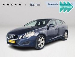 Blau Gebraucht 2012 Volvo V60 Momentum Kombi | 6.268 € (Etwas zu teuer)