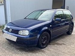 Blau Gebraucht 2002 VW Golf IV Kleinwagen | 1.099 € (Superpreis)