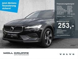 Schwarz Gebraucht 2023 Volvo V60 CC Plus Kombi | 35.440 € (Guter Preis)