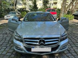 Grau Gebraucht 2012 Mercedes CLS350 Limousine | 19.500 € (Fairer Preis)