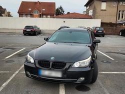 Schwarz Gebraucht 2009 BMW 525 M Sport Kombi | 6.900 € (Fairer Preis)