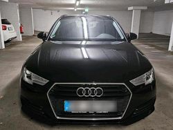 Schwarz Gebraucht 2019 Audi A4 Kombi | 15.500 € (Fairer Preis)