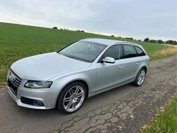 Silber Gebraucht 2011 Audi A4 Ambition Kombi | 8.200 € (Fairer Preis)