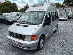 Silber Gebraucht 1999 Mercedes Vito Van / Kleinbus | 6.895 € (Etwas zu teuer)