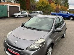 Grau Gebraucht 2011 Renault Clio III Dynamique Kleinwagen | 4.200 € (Fairer Preis)