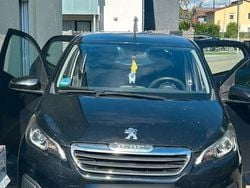 Schwarz Gebraucht 2017 Peugeot 108 Active Kleinwagen | 6.500 € (Guter Preis)