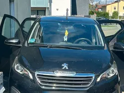 Schwarz Gebraucht 2017 Peugeot 108 Active Kleinwagen | 6.500 € (Guter Preis)