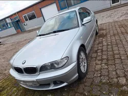 Silber Gebraucht 2004 BMW 325 Coupé | 4.199 € (Guter Preis)