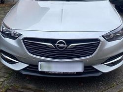 Silber Gebraucht 2018 Opel Insignia Business Kombi | 15.000 € (Fairer Preis)