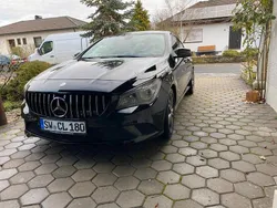 Schwarz Gebraucht 2016 Mercedes CLA180 Limousine | 16.995 € (Fairer Preis)