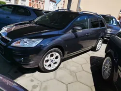 Royalgrau met. Gebraucht 2011 Ford Focus Viva Kombi | 4.500 € (Fairer Preis)