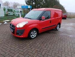 Rot Gebraucht 2011 Fiat Doblò Van / Kleinbus | 3.750 € (Guter Preis)