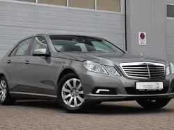 Silber Gebraucht 2010 Mercedes E250 Limousine | 14.299 € (Etwas zu teuer)