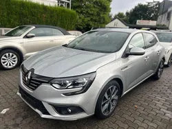 Grau Gebraucht 2018 Renault Mégane IV Bose Edition Limousine | 13.990 € (Fairer Preis)