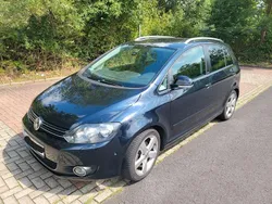 Blau Gebraucht 2011 VW Golf Plus Style Van / Kleinbus | 3.950 € (Superpreis)