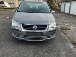 Grau Gebraucht 2007 VW Touran Trendline Van / Kleinbus | 2.700 € (Fairer Preis)