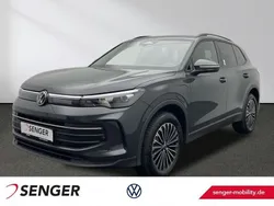 Grau Neu 2025 VW Tiguan Comfortline SUV | 58.875 € (Etwas zu teuer)
