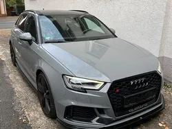 Gebraucht 2019 Audi RS3 Comfort Kleinwagen | 47.500 € (Etwas zu teuer)