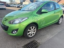 Grün Gebraucht 2011 Mazda 2 Active Kleinwagen | 2.700 € (Guter Preis)