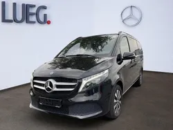 Obsidianschwarz metallic Gebraucht 2024 Mercedes V250 Van / Kleinbus | 71.850 €