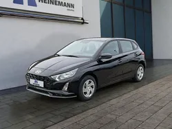 Schwarz Gebraucht 2025 Hyundai i20 Select Limousine | 19.990 € (Fairer Preis)