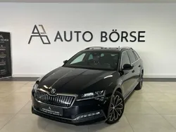 Schwarz Gebraucht 2021 Skoda Superb LAURIN & KLEMENT Kombi | 24.890 € (Etwas zu teuer)