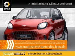 Rot Gebraucht 2022 Smart ForTwo Electric Drive Coupé | 10.490 € (Fairer Preis)