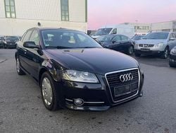 Schwarz Gebraucht 2012 Audi A3 Sportback Attraction Kleinwagen | 5.990 € (Guter Preis)
