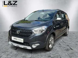 Grau Gebraucht 2022 Dacia Lodgy Stepway Van / Kleinbus | 16.980 € (Fairer Preis)