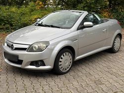 Silber Gebraucht 2005 Opel Tigra Cabrio | 1.999 € (Fairer Preis)