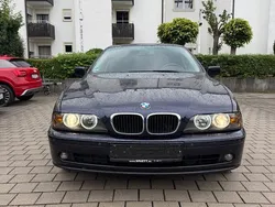 Blau Gebraucht 2001 BMW 520 Kombi | 3.999 € (Fairer Preis)
