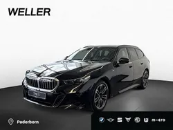 Black sapphire (schwarz) Gebraucht 2024 BMW 520 Comfort Edition Kombi | 64.990 €