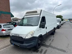 Weiß Gebraucht 2012 Iveco Daily Van / Kleinbus | 8.999 €