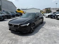Schwarz Gebraucht 2019 Volvo V90 R-Design Kombi | 19.600 € (Guter Preis)