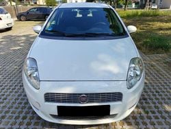 Weiß Gebraucht 2009 Fiat Grande Punto Kleinwagen | 1.699 € (Guter Preis)