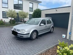 Silber Gebraucht 2001 VW Golf IV Limousine | 1.200 € (Superpreis)