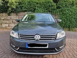 Grau Gebraucht 2011 VW Passat Highline Kombi | 6.990 € (Fairer Preis)