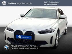 Mineralweiß metallic Gebraucht 2022 BMW i4 Sport Line Limousine | 39.270 € (Superpreis)