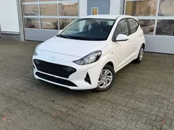 Weiss Neu 2025 Hyundai i10 Select Kleinwagen | 16.790 € (Fairer Preis)