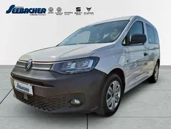 Weiss Gebraucht 2022 VW Caddy Van / Kleinbus | 20.795 € (Guter Preis)