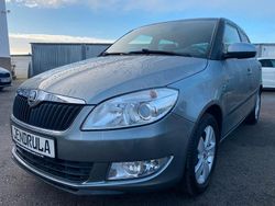 Grau Gebraucht 2013 Skoda Fabia Fresh Limousine | 6.400 € (Etwas zu teuer)