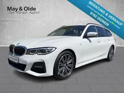 Weiss Gebraucht 2022 BMW 320 Performance Kombi | 31.555 € (Fairer Preis)