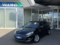 Karbonschw graphitschw midnigh Gebraucht 2016 Opel Astra Exklusiv Kombi | 9.990 € (Teuer)