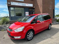Rot Gebraucht 2009 Ford Galaxy Ghia Van / Kleinbus | 5.950 € (Fairer Preis)